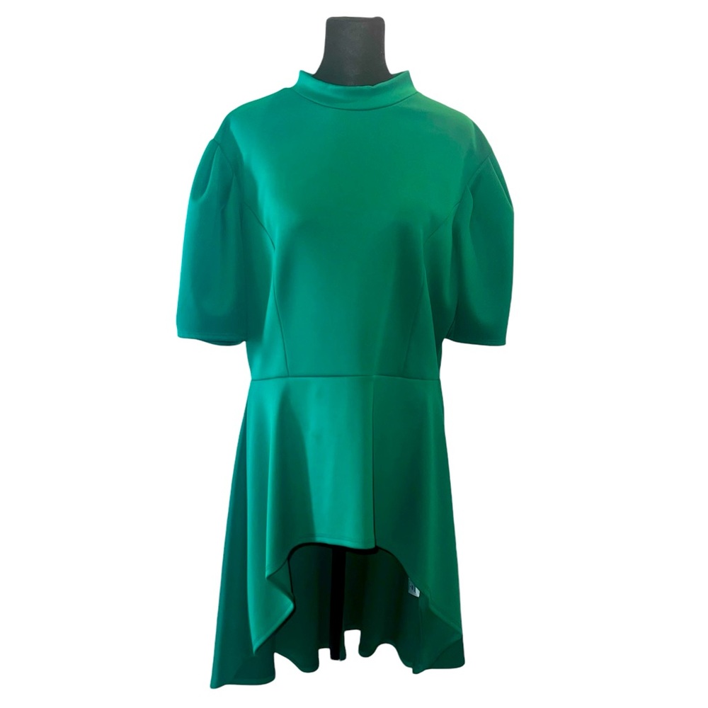 New York & Company emerald green high/low shirt!